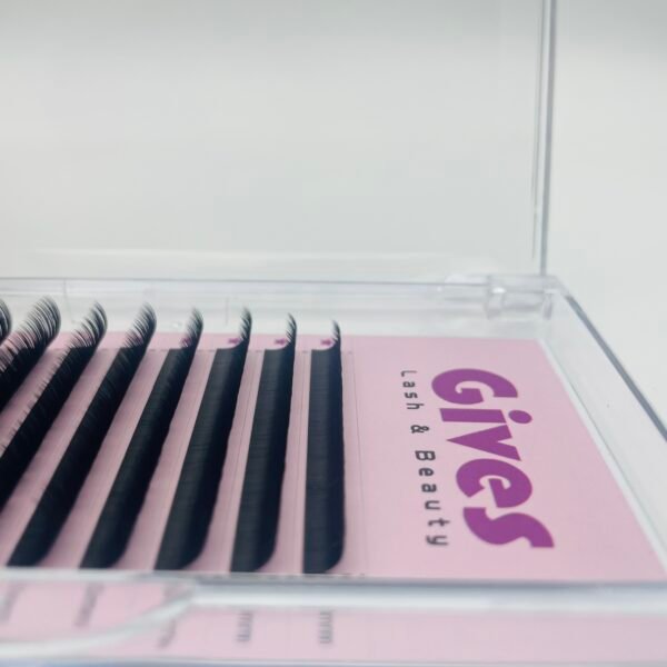 0.07MM Velvet Mega Volume Eyelash Extensions